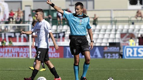 Avellino Bari L Arbitro Della Sfida Sar Antonio Rapuano