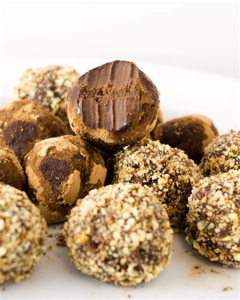 Two Ingredient Keto Chocolate Truffles Green And Keto