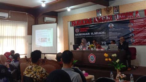 Seminar Ilmiah Penyelesaian Sengketa Konsumen Fh Uniska Mab Hadirkan