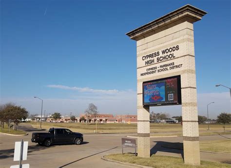 Cy-Woods High School, Cy-Fair ISD - LED Partners Digital Displays