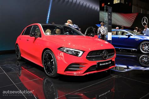 2019 Mercedes Benz A Class Redefines The Premium Compact In Geneva