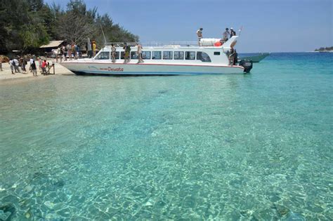 Beaches in Gili Trawangan For Luxurious Blue Waters