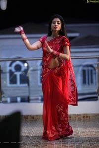 Shriya Saran In Red Saree HD Gallery Images Page 3