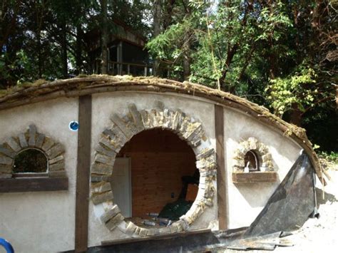 This Is How You Build A Hobbit House 22 Pics