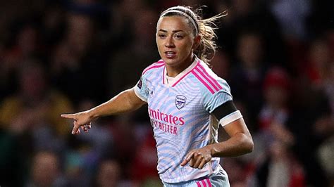 Arsenal Women's Katie McCabe receives another award - PFA's October ...