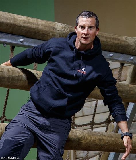 Bear Grylls' eye SWELLS UP after bee sting leaves him in life-threatening anaphylactic shock ...