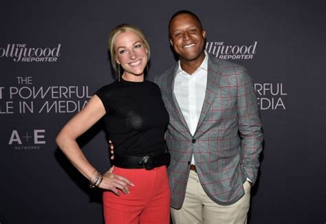 Todays Craig Melvin And Wife Lindsay Czarniaks Cute Photos Closer