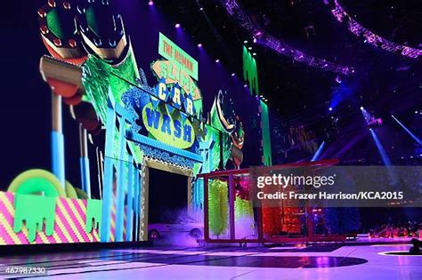 The Human Slime Car Wash Photos And Premium High Res Pictures Getty