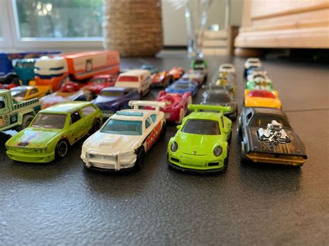Hot Wheels Auto Sammlung Teilig Gebraucht In R Mlang F R Chf Mit Lieferung Auf