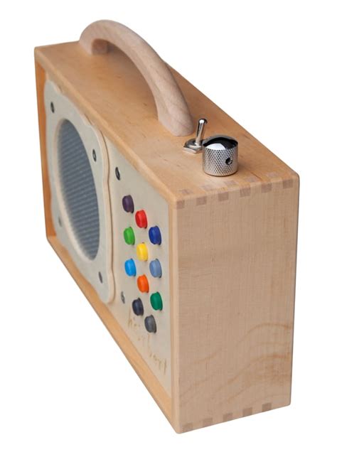 Hörbert Is A Wooden Mp3 Player Designed For Kids