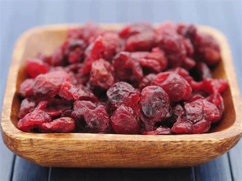 Fresh Dried Cranberries At Rs 700 Kg Dehydrated Cranberries In Navi