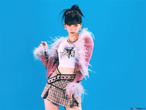 Aespa nın Karina sı Hot Mess MV Çekimi 4K duvar kağıdı indir