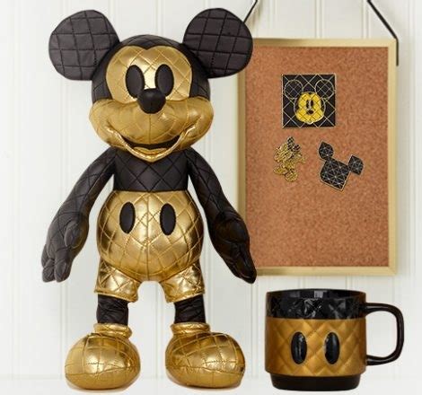 Chloe S World Of Disney Mickey Mouse Memories July Release