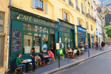 Exploring Medieval Paris Latin Quarter Itinerary Guide