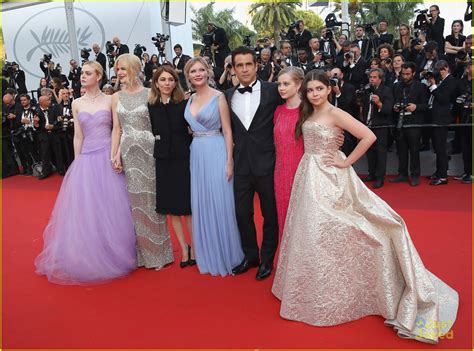 Addison Riecke Makes Her Cannes Debut With 'The Beguiled' | Photo 1090320 - Photo Gallery | Just ...