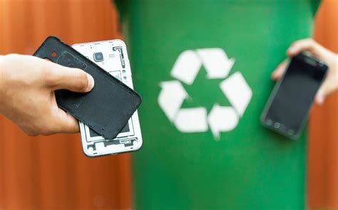 How To Reuse Or Recycle An Old Smartphone