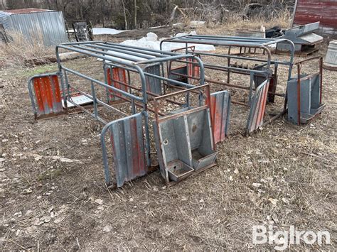 Farrowing Crates BigIron Auctions