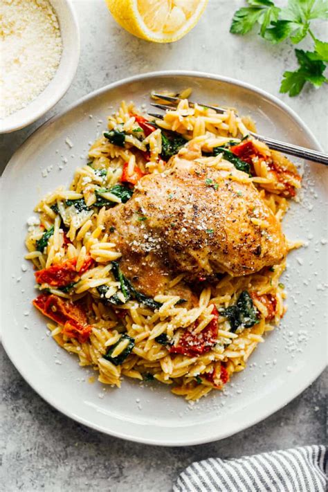 Tuscan Chicken Orzo You Must Try This Delicious Pot Dish