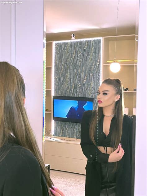 Renatabianca1 Nude OnlyFans Leaks Fappening FappeningBook