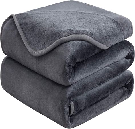 HOZY Soft Blanket King Size Fleece Warm Fuzzy Throw Blankets For The