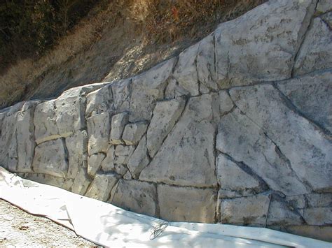 shotcrete wall | Rock wall, Earthship, Outdoor