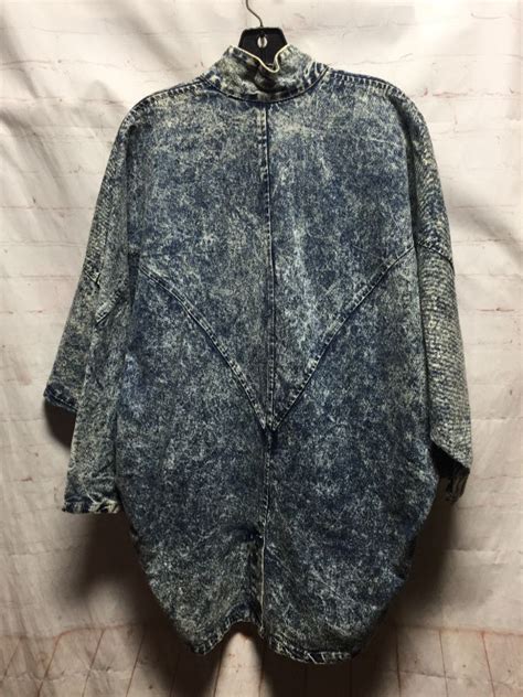 S Vintage Acid Wash Mid Length Raglin Sleeves Denim Jacket