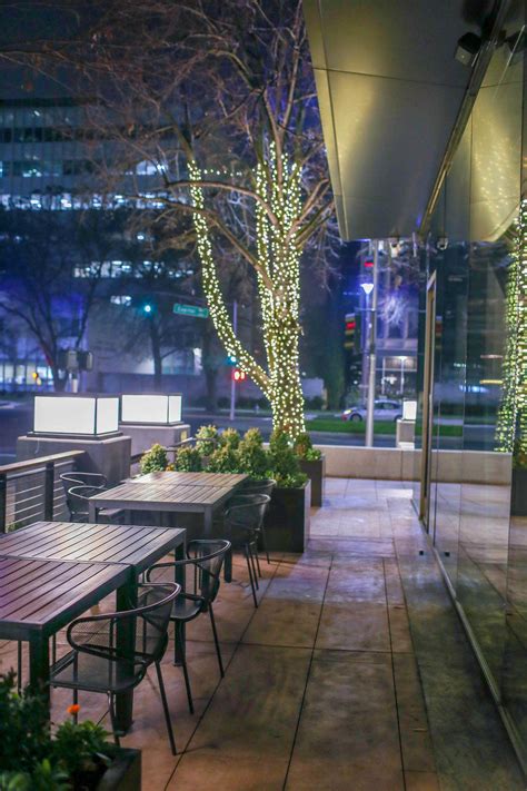 10 Reasons Why Sacramento Foodies Love Dine Downtown