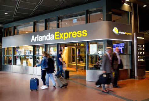 Arlanda Express Train Stockholm Central Station - News Current Station ...