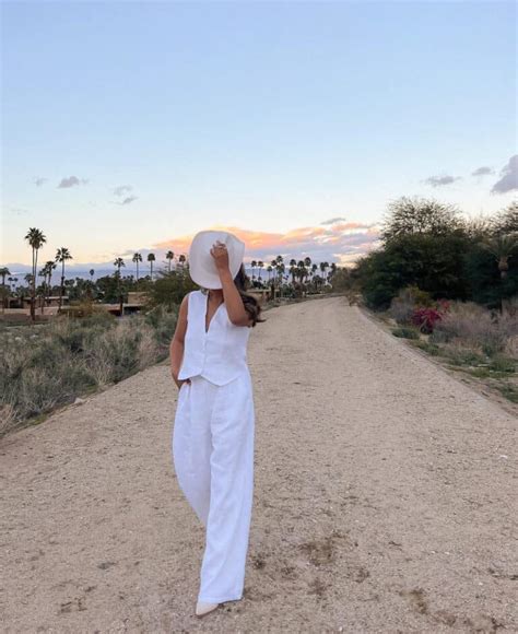 What To Wear In Palm Springs Chic Palm Springs Outfits