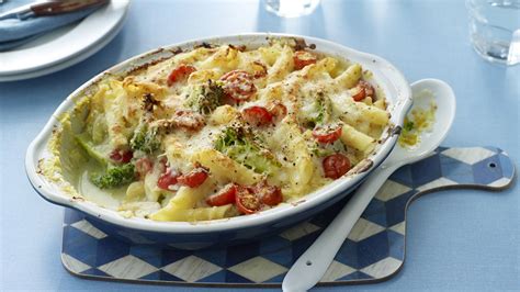 Chicken And Broccoli Pasta Bake Recipe Bbc Food