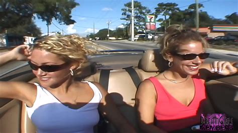 Two Coeds Bare Real Tits And Ass Around Tampa XNXX