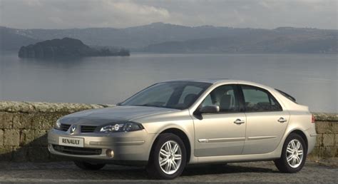 Renault Laguna 2005 Hatchback 2005 2006 Opiniones Especificaciones