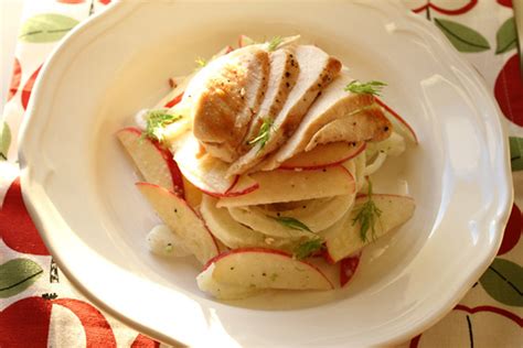 Délicieuse salade de poulet grillé pommes et fenouil Nautilus Plus