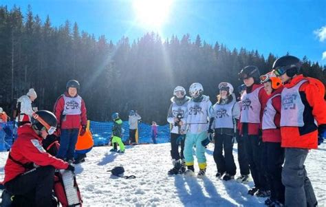 Ob Z Narciarski Dla Pocz Tkuj Cych Obozowa Przygoda