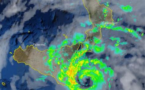 Maltempo Il Ciclone In Sicilia Forti Piogge Venti Impetuosi E