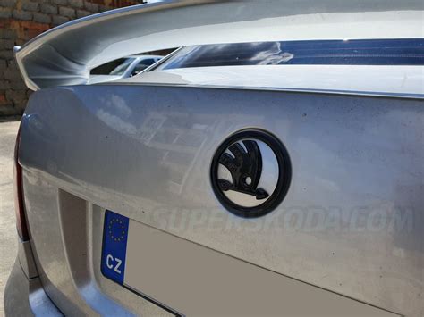 Octavia II 04-13 - original Skoda emblem - I.N.T. version - REAR ...