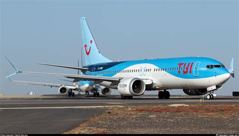 G TUMS TUI Airways Boeing 737 8 MAX Photo by Martín Marrero ID