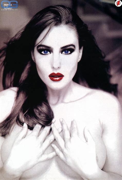 Monica Bellucci Nude Pictures Onlyfans Leaks Playboy Photos Sex Scene Uncensored