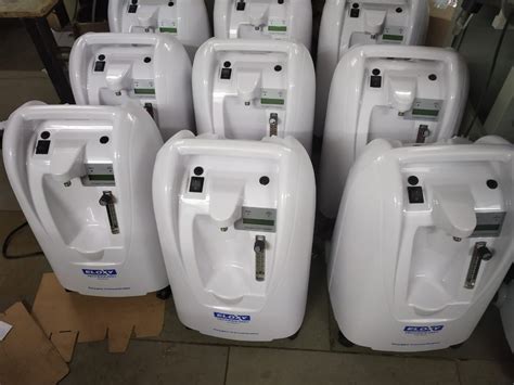 Brand Eloxy Oxygen Concentrator Capacity Litre Per Minute Lpm At