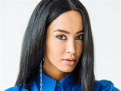 Dafina Zeqiri bëhet nostalgjike zbulon fotot nga koha kur jetonte në