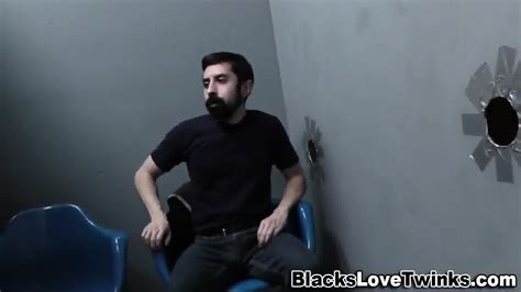 Amateur Gets Ass Fucked