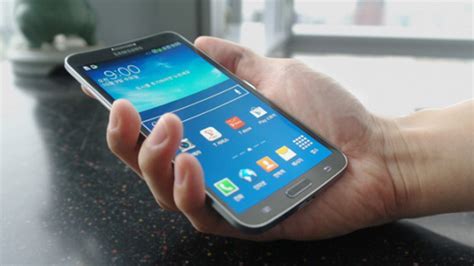 Samsung Galaxy Round The Worlds First Curved Display Smartphone Revealed Techradar