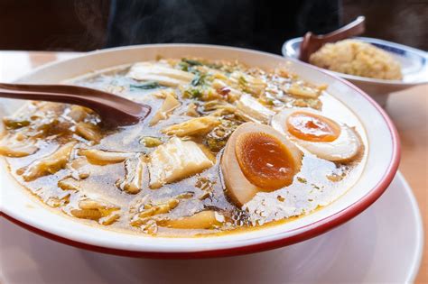 【2023年6月版】「釧路で人気のラーメン」ランキングtop10！ 1位は「もち処 甘善」（15） ラーメン ねとらぼリサーチ