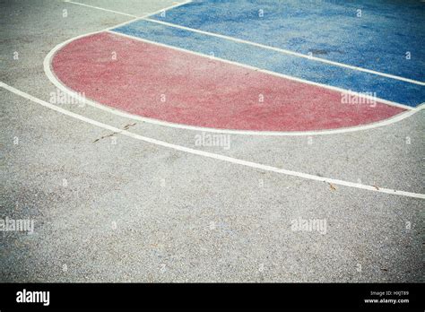 Details Of A Basketball Courtyard Asphalt Signs Stock Photo Alamy