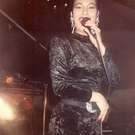 Selena Quintanilla Perez Hip Hop And R B S Hip Hop Rare Photos