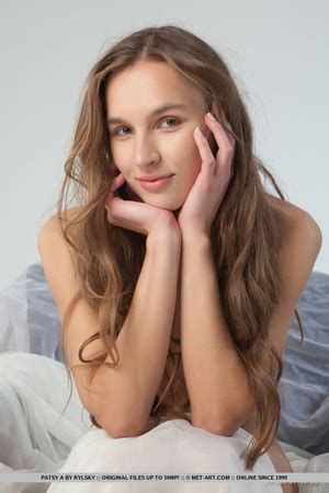 Happy Cute Brunette With Spicy Pink Fleshy XXX Dessert Picture
