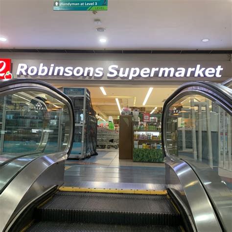 Robinsons Supermarket Logo