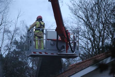 Brandweer Blust Brand In Schoorsteen Van Woning Aan De Haagdoorn In Geldrop