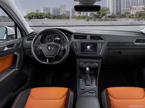 2017 Volkswagen Tiguan R-Line - Interior Wallpaper | Caricos