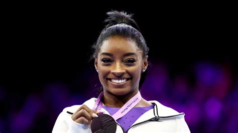 How Much Does Simone Biles Weigh The Us Sun